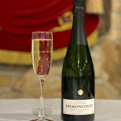 Brimoncourt Brut Regence Champagne АОС, Франция, брют 150мл/2580₽, 750мл/12900₽